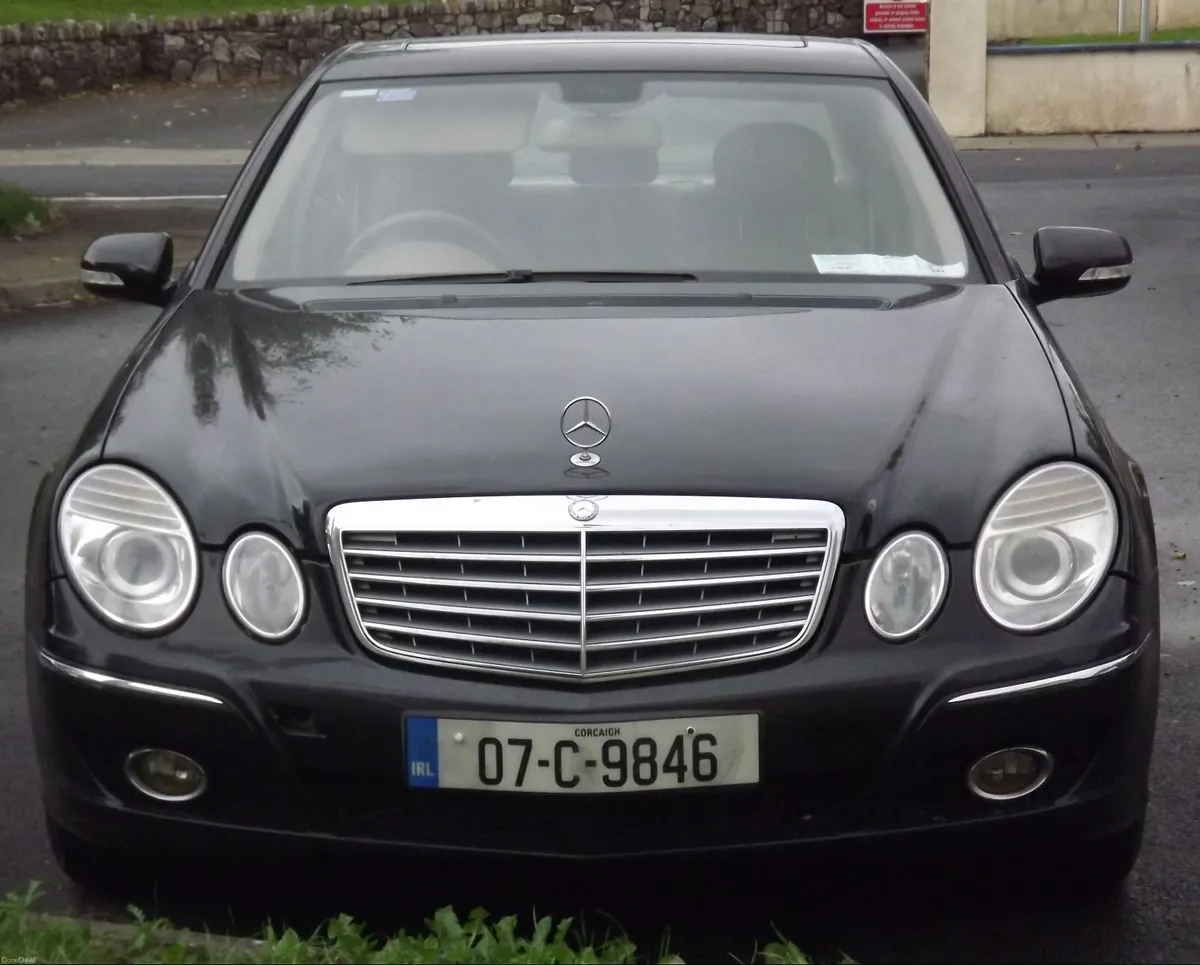 Mercedes-Benz E-Class 2007 - Image 3
