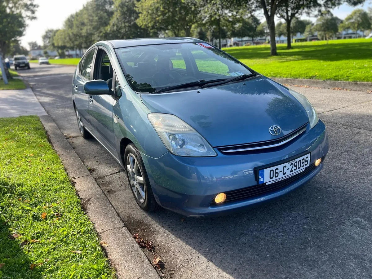 Toyota Prius 1.5 hybrid (low mileage) - Image 1