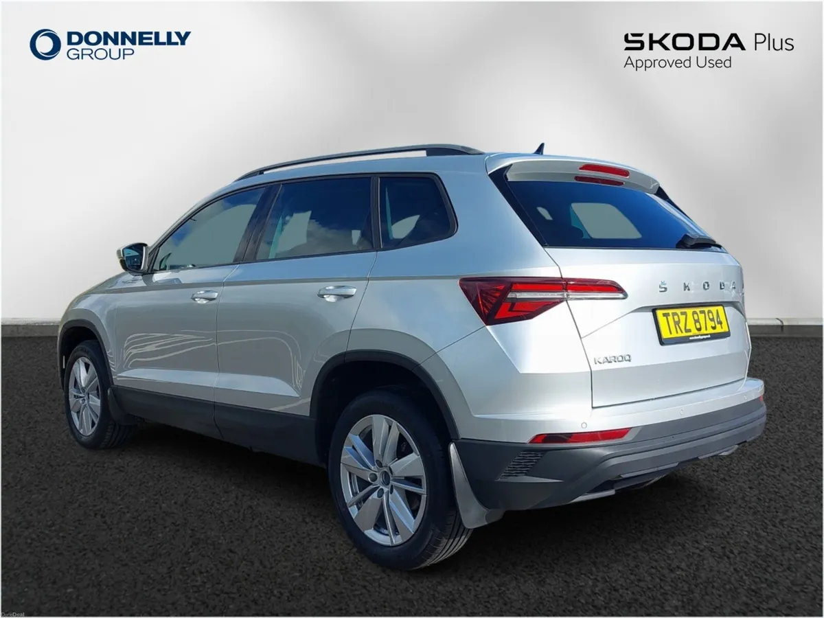 Skoda KAROQ 1.0 TSI SE Drive 5dr - Image 3