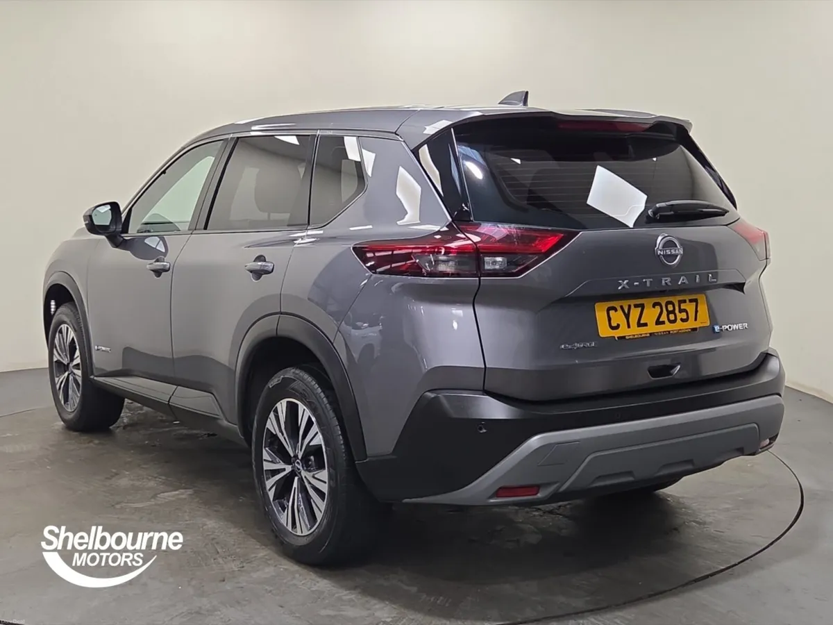 Nissan X-Trail 1.5 E-Power E-4orce 213 Acenta Prem - Image 2