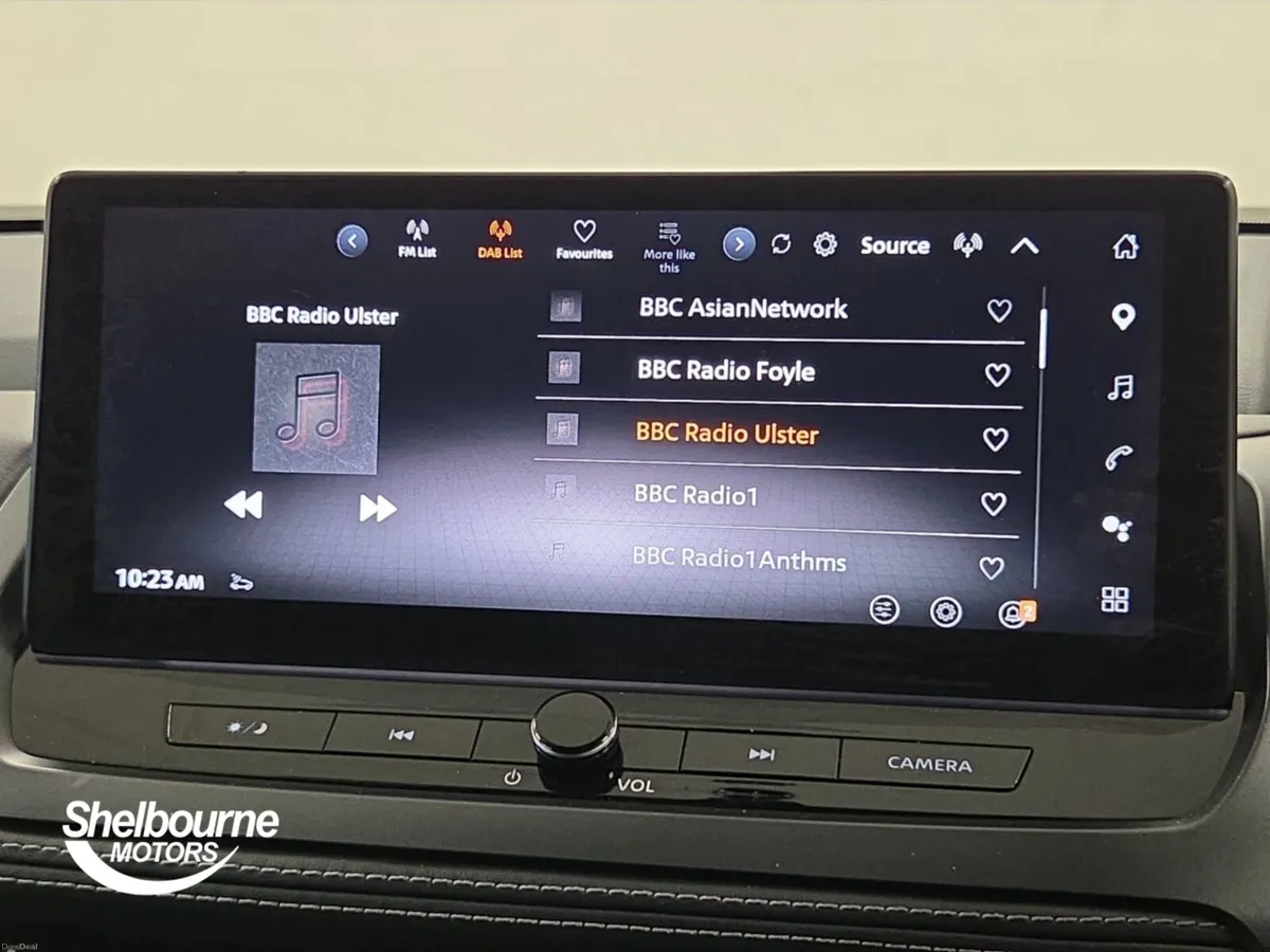 Nissan Qashqai 1.3 DiG-T MH N-Connecta 5dr - Image 5