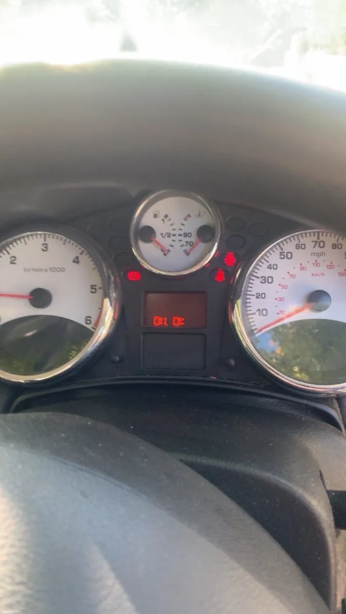 Peugeot 207 - Image 5
