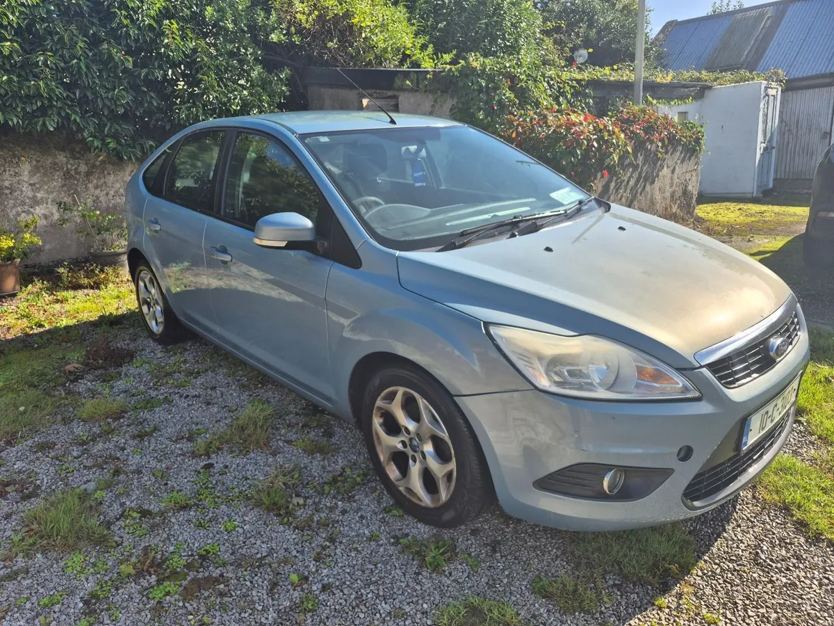 Ford Focus 2010 - Image 4