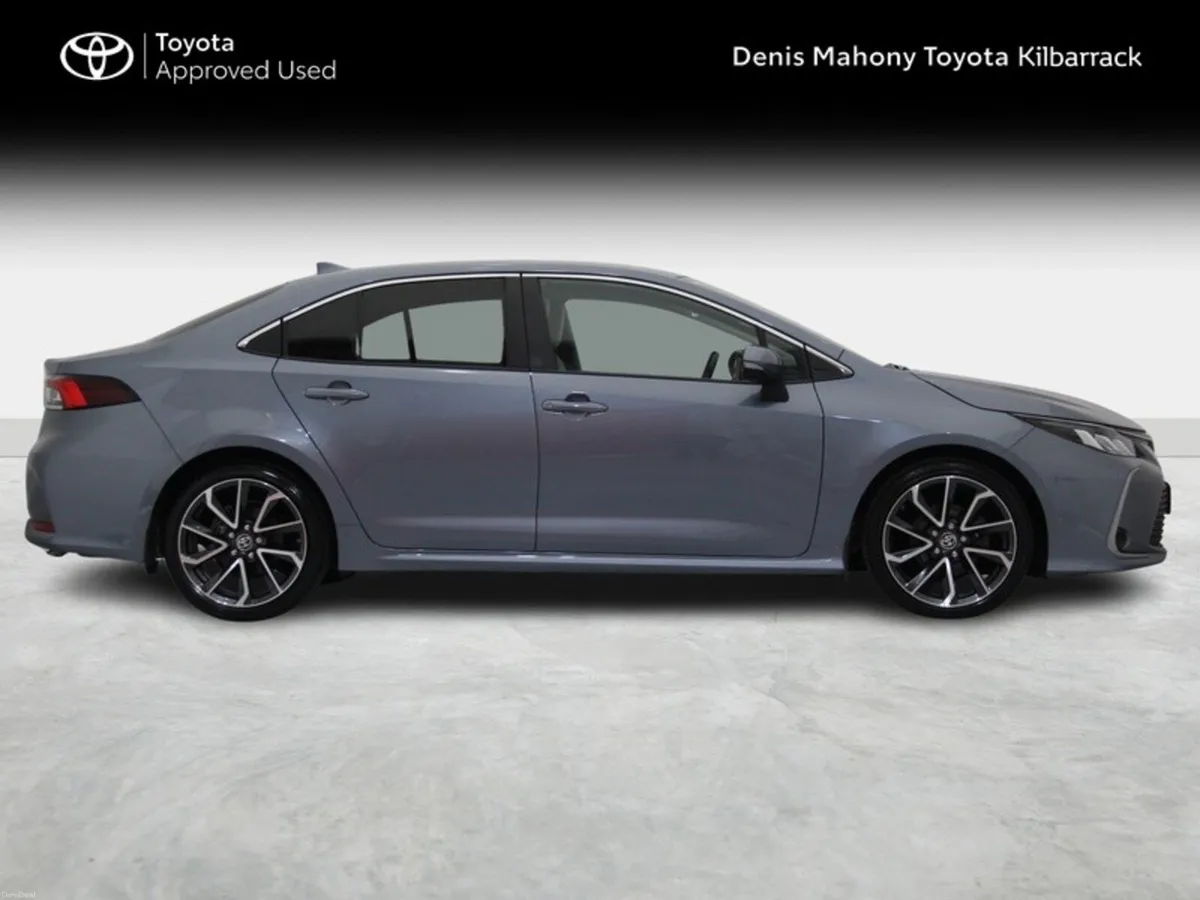 Toyota Corolla SOL SALOON 4DR AUTO - Image 3