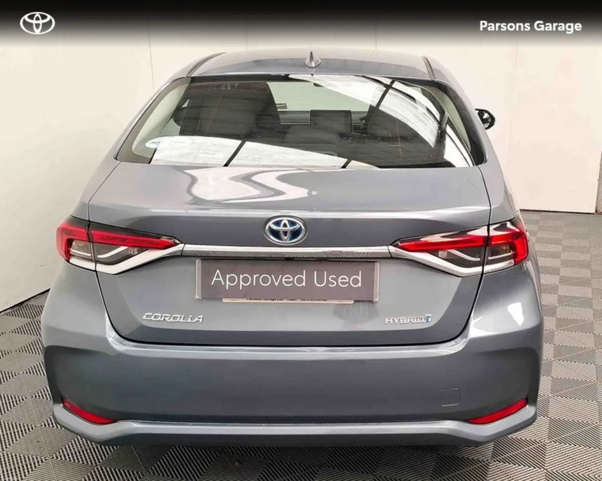 Toyota Corolla COROLLA HYBRID LUNA SAL - Image 4