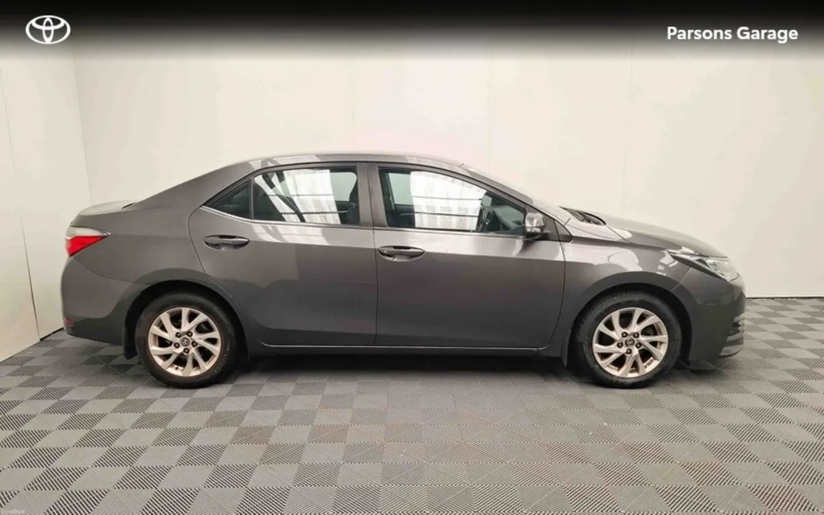 Toyota Corolla Luna 1.33 Petrol - Image 3