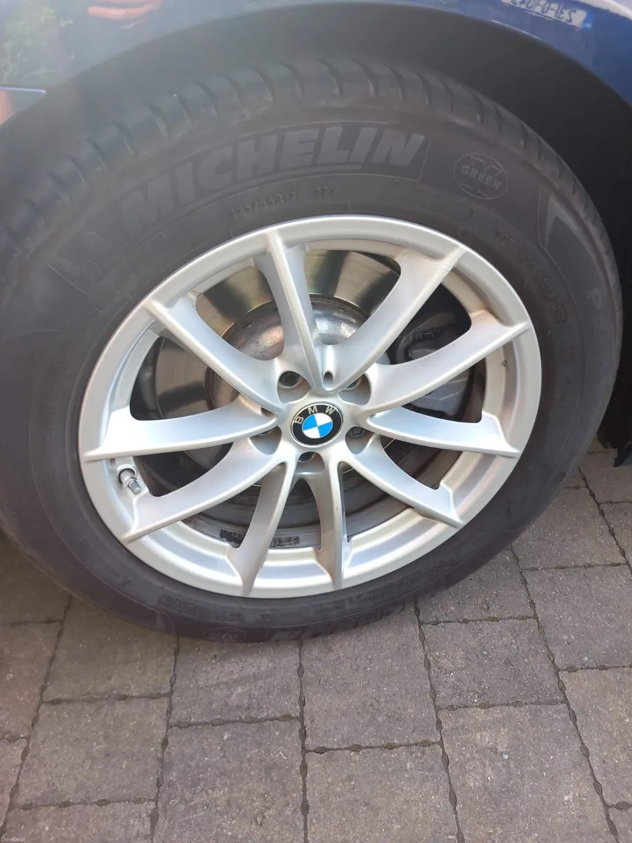BMW 5-Series 2017 - Image 3