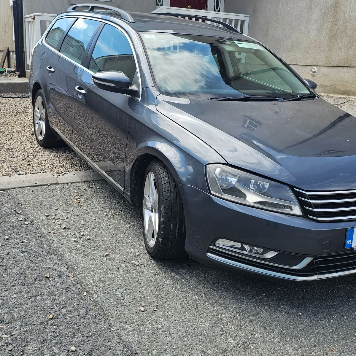 Volkswagen Passat 2011 - Image 6