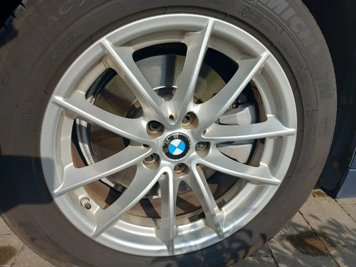 BMW 5-Series 2017 - Image 5