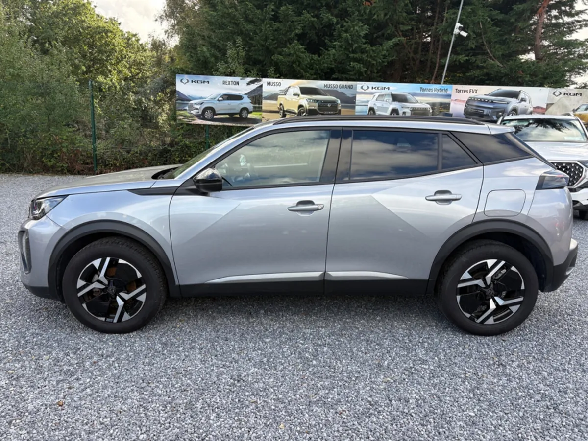 Peugeot 2008 ALLURE PURETECH S/S - Image 4