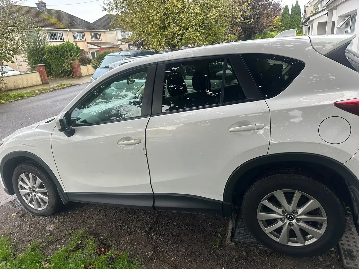 2014 Mazda CX-5 2.2 Diesel - Image 2