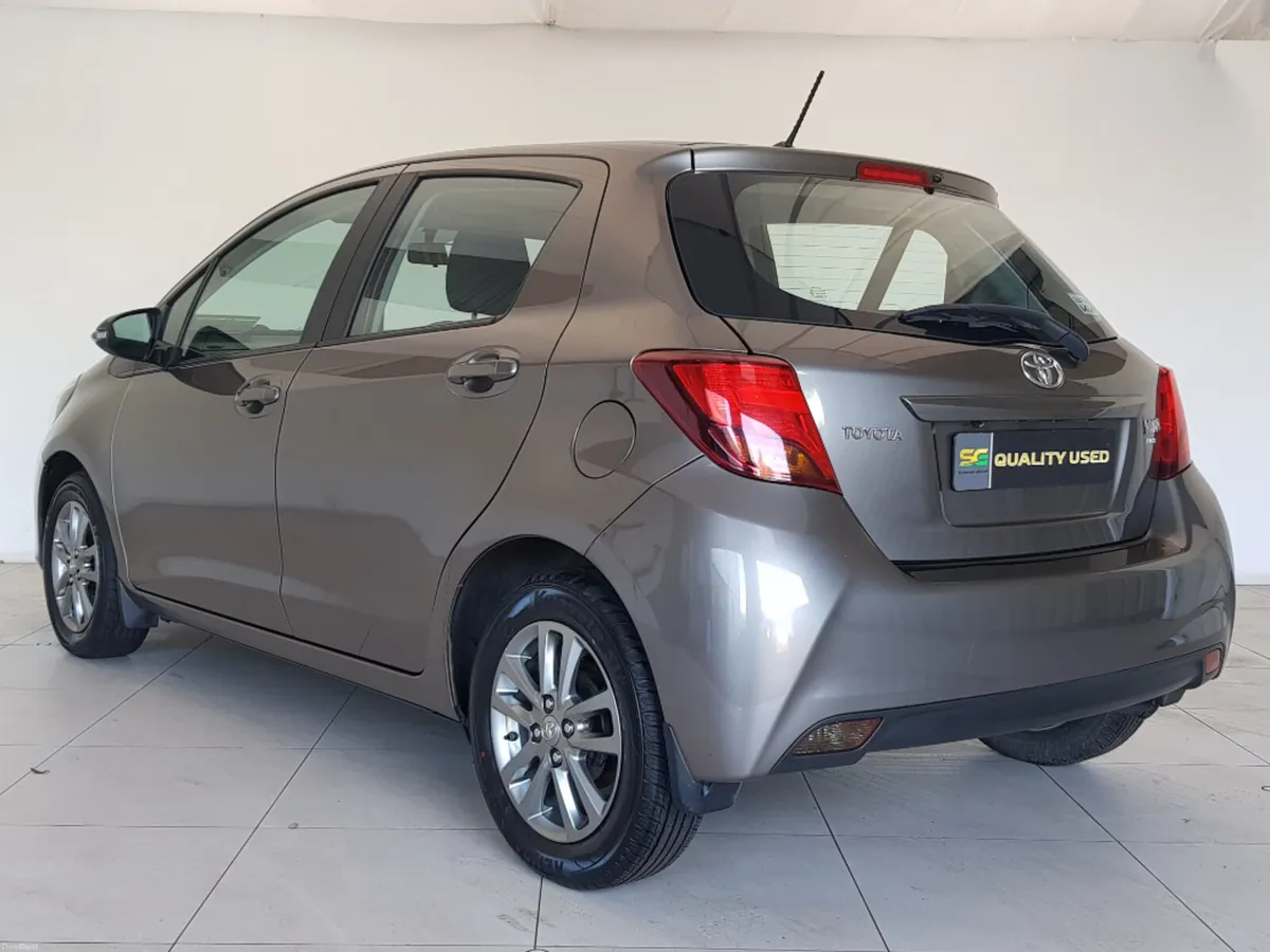 Toyota Yaris 1.0 Luna 4DR - Image 3