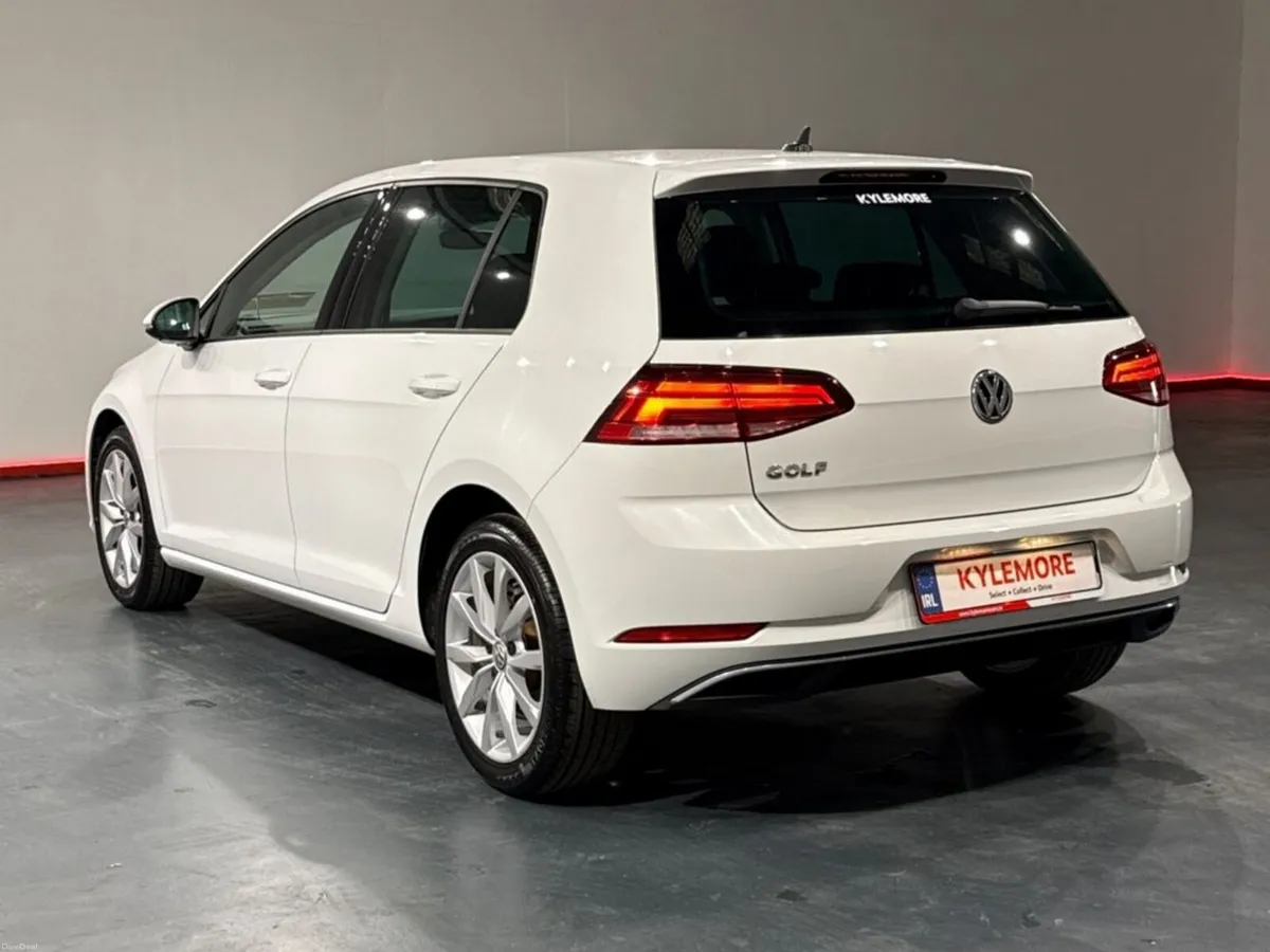 Volkswagen Golf 1.2 TSI COMFORT LINE AUTOMATIC - F - Image 5