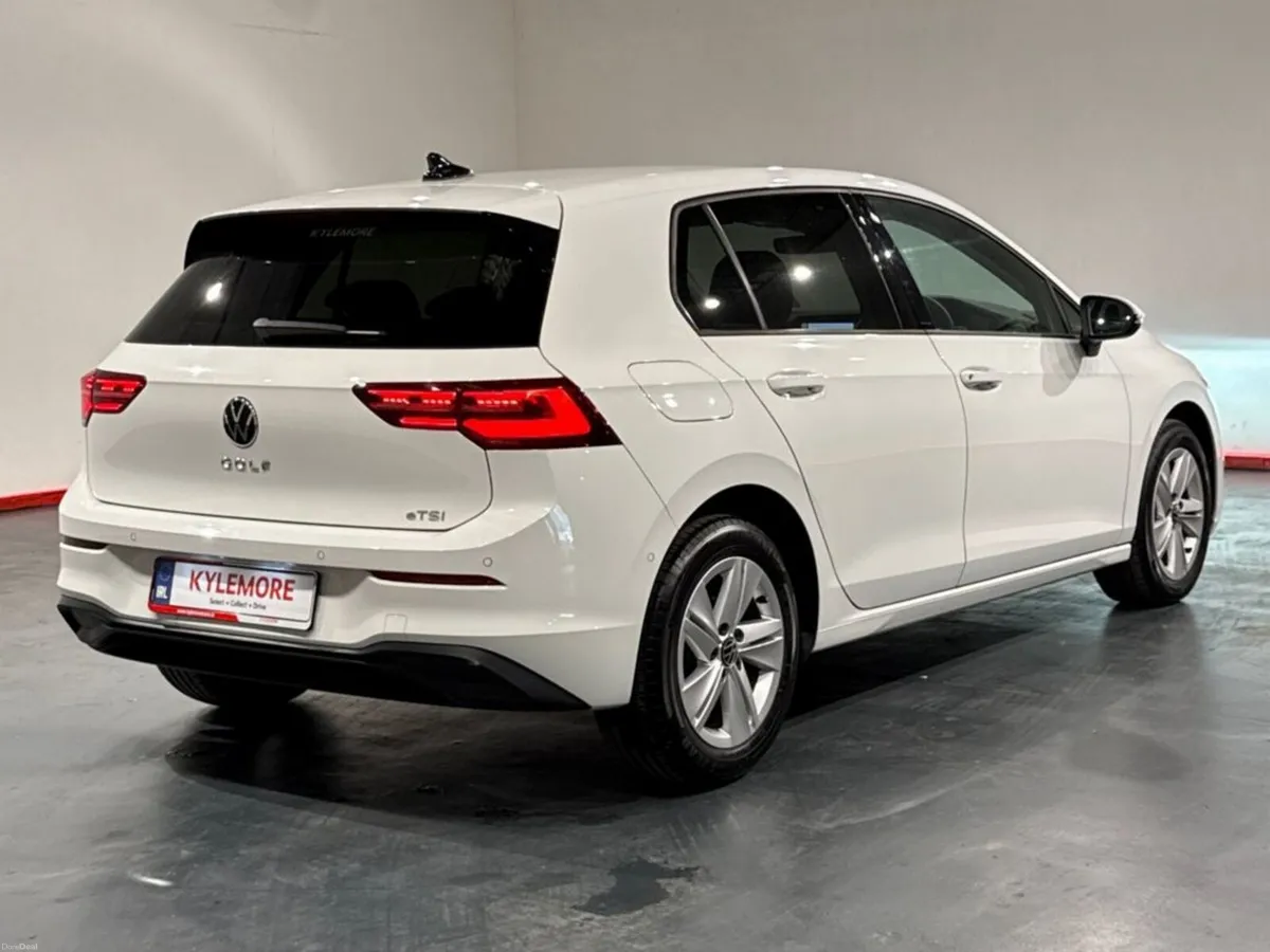 Volkswagen Golf 1.0 AUTOMATIC - FACTORY ALLOYS - P - Image 3