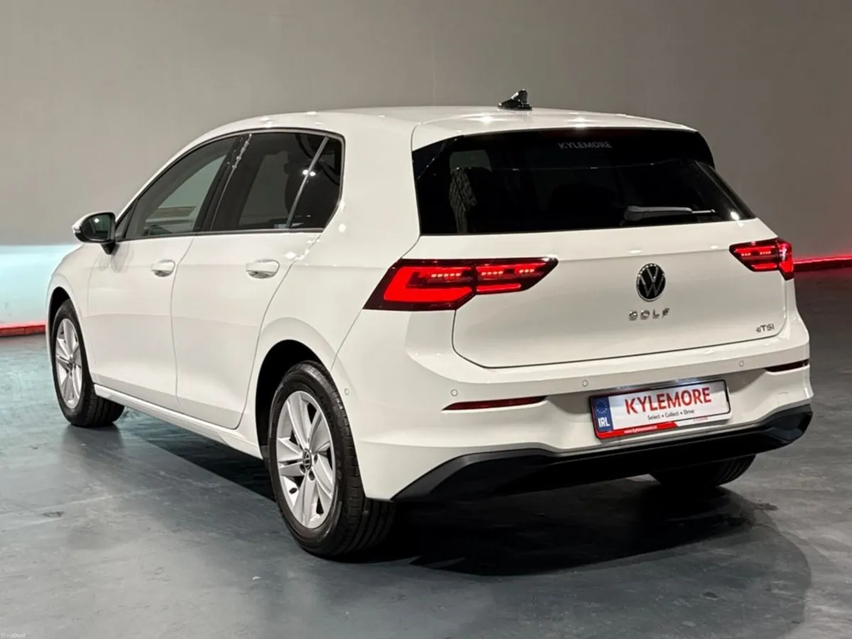 Volkswagen Golf 1.0 AUTOMATIC - FACTORY ALLOYS - P - Image 5
