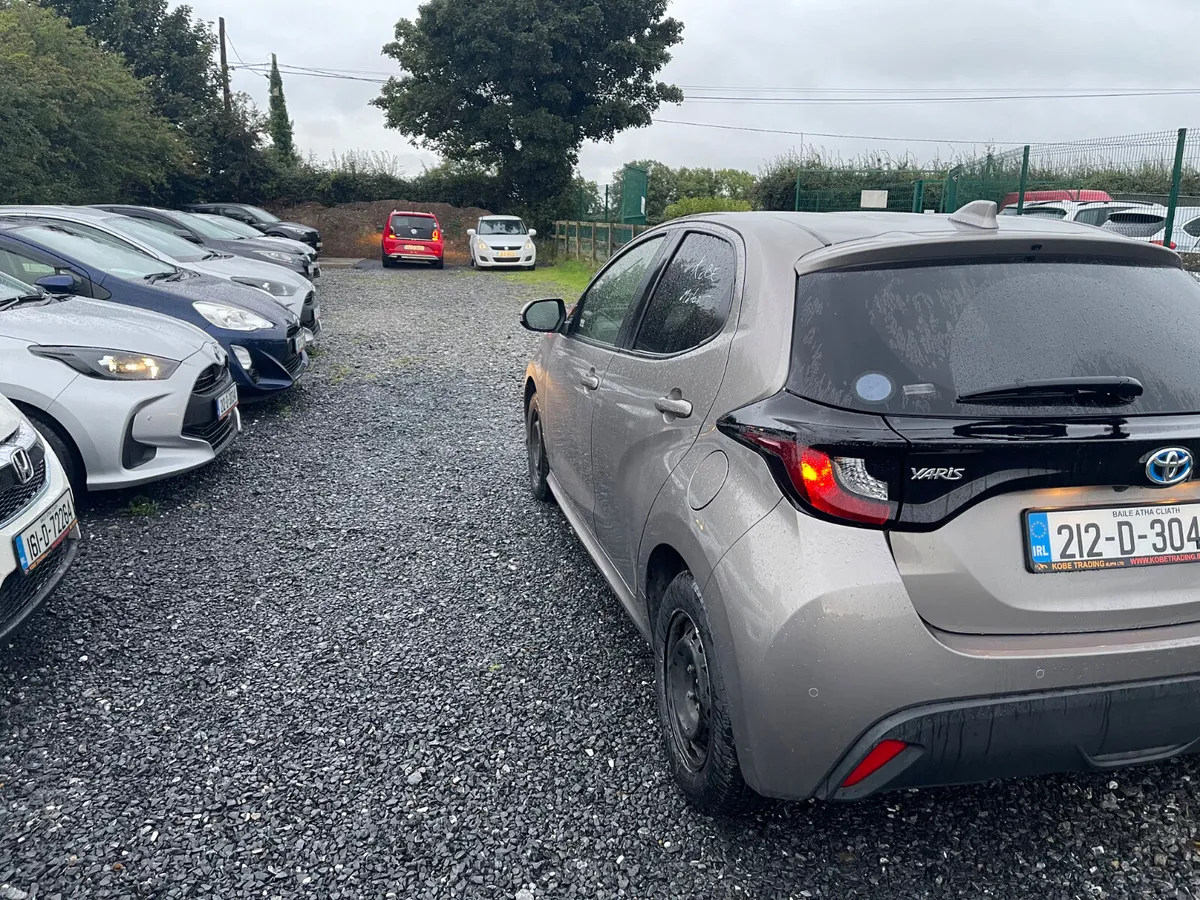 Toyota Yaris 2021 Automatic hybrid Excellent - Image 3