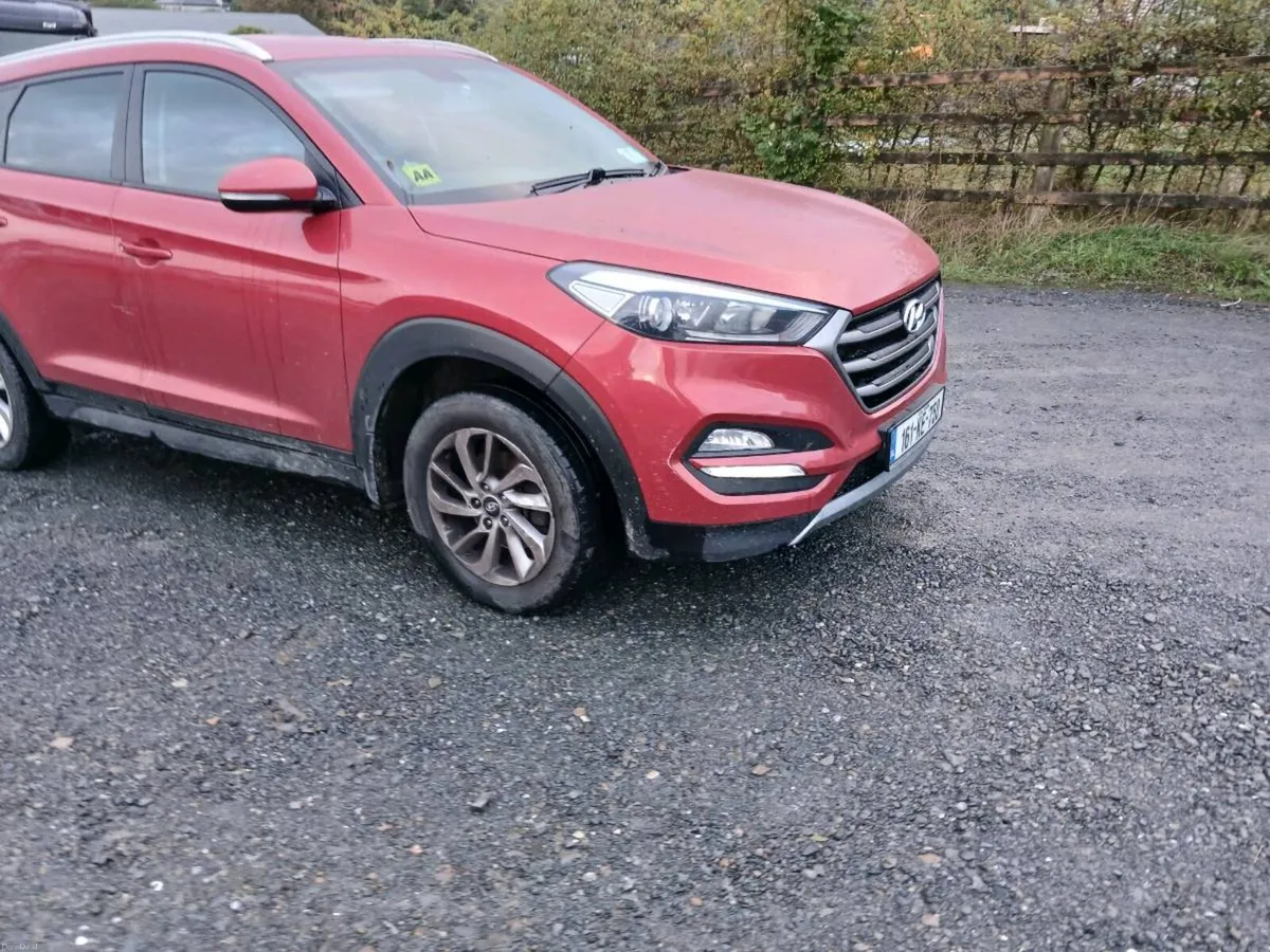 Hyundai tuscon - Image 2