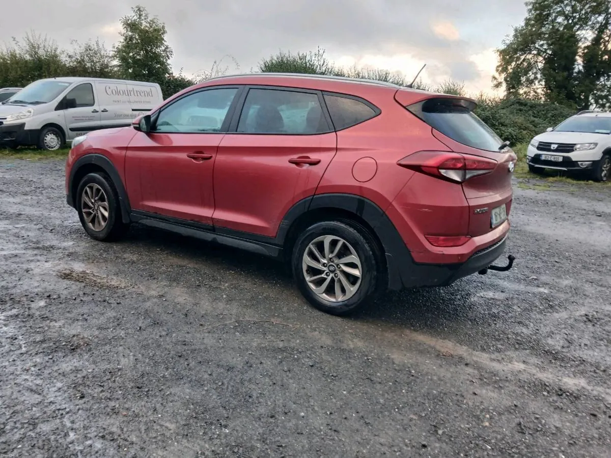 Hyundai tuscon - Image 4