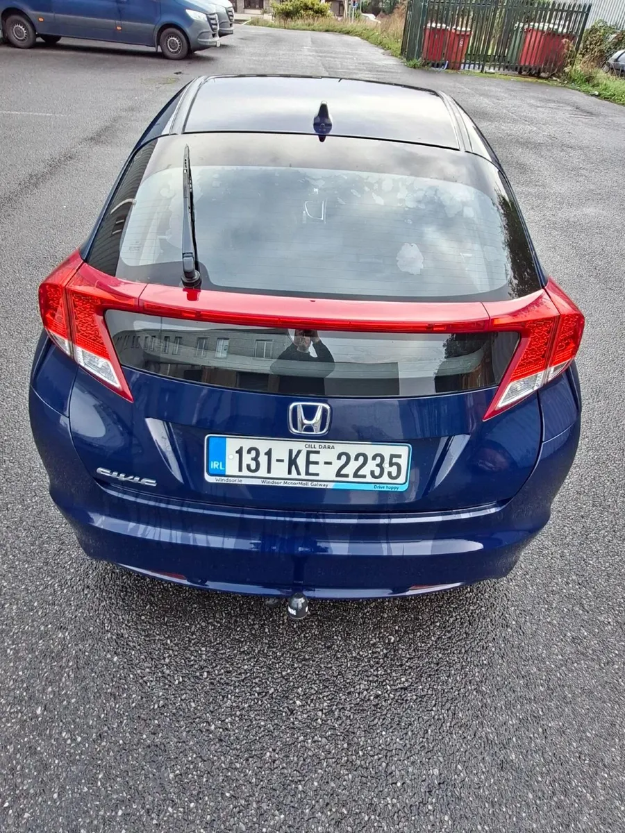 Honda Civic 2013 - Image 6
