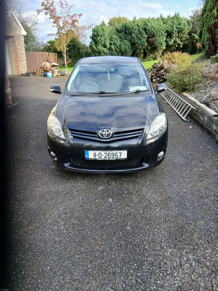 Toyota Auris 2011 - Image 6