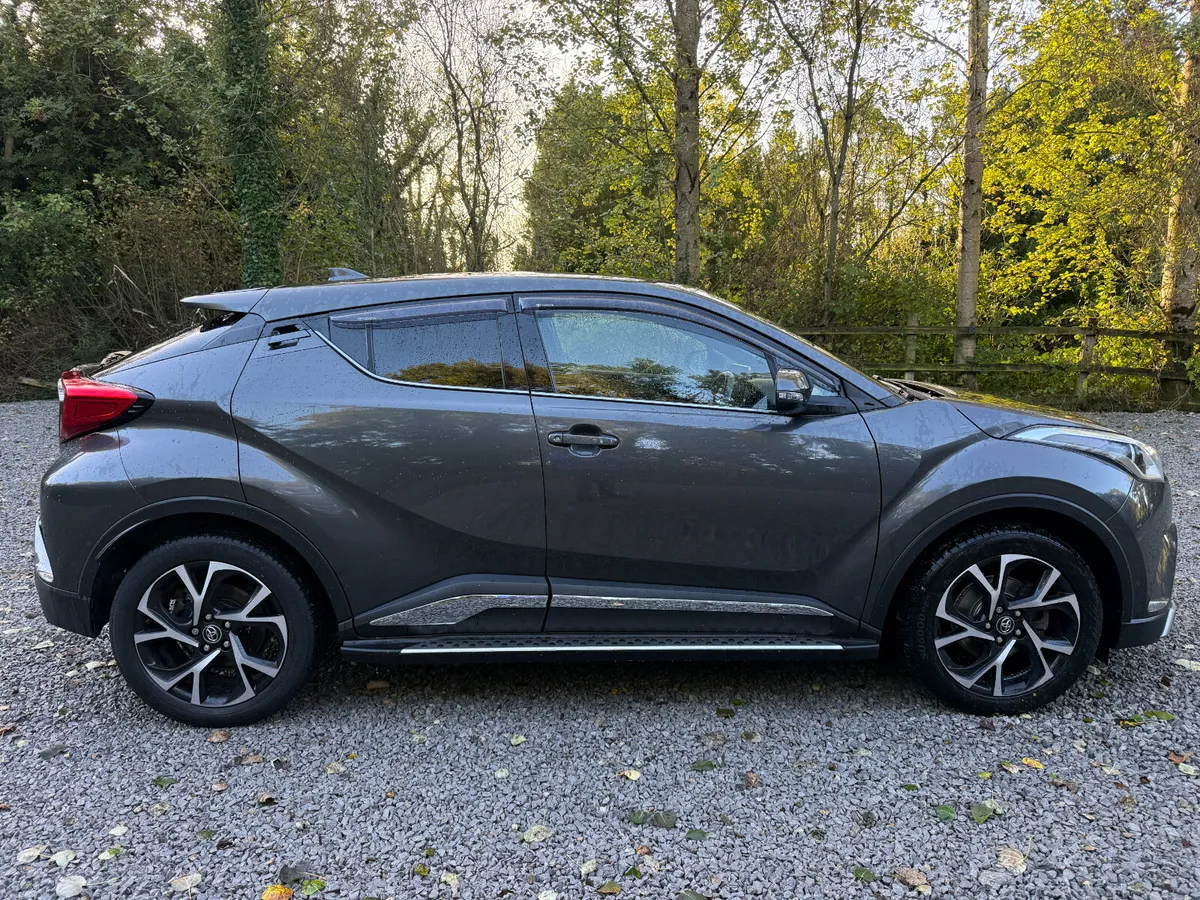 1.2 PETROL MANUAL HIGH SPEC SPORT MODEL - Image 4