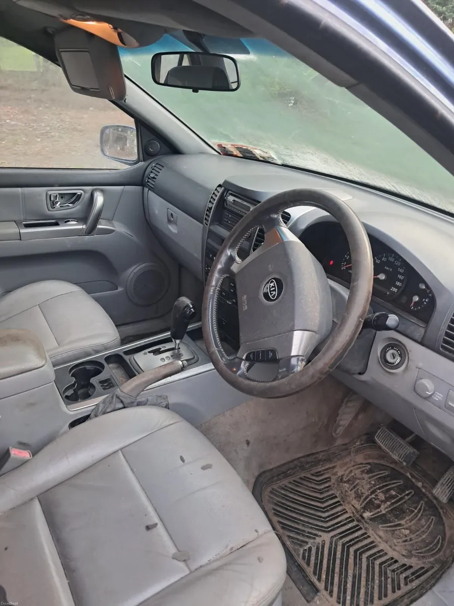 06 Kia Sorento - Image 4