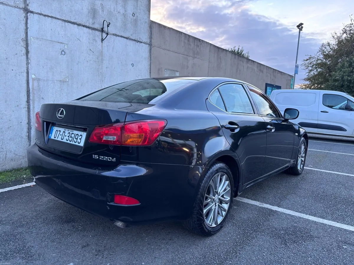 Lexus is220d - Image 6