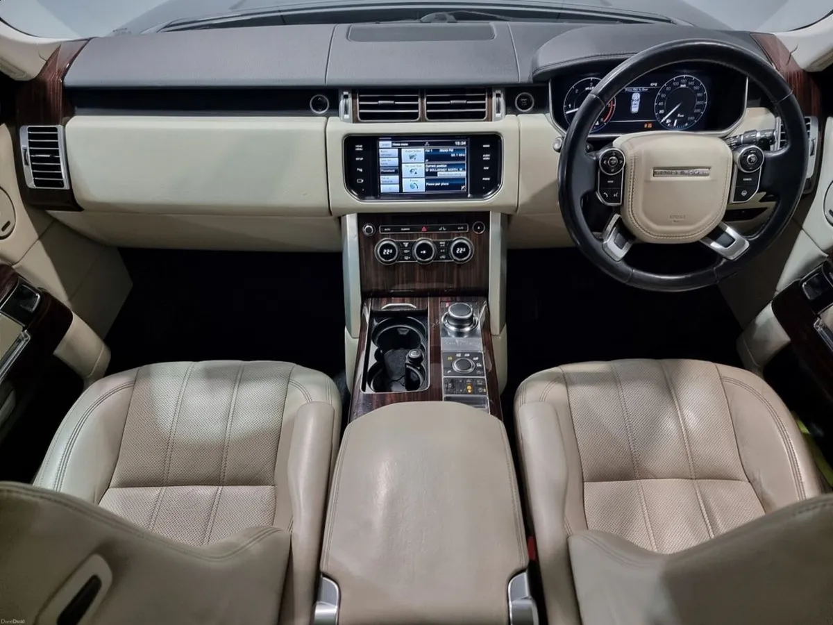 Land Rover Range Rover ** 3.0 TDV6 VOGUE ** STUNNI - Image 2