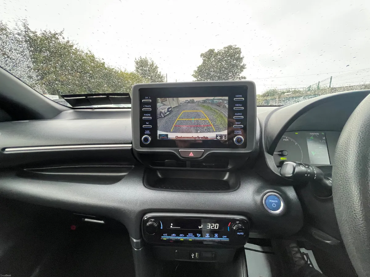 Toyota Yaris 2021 Automatic hybrid 1.5 Engine - Image 3