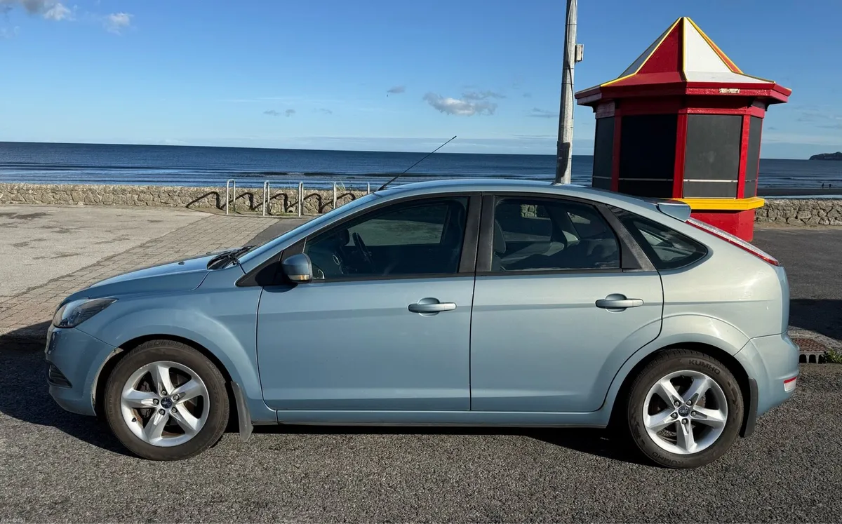 2009 Ford Focus - Petrol - 182km - NCT 03/27 - Image 1
