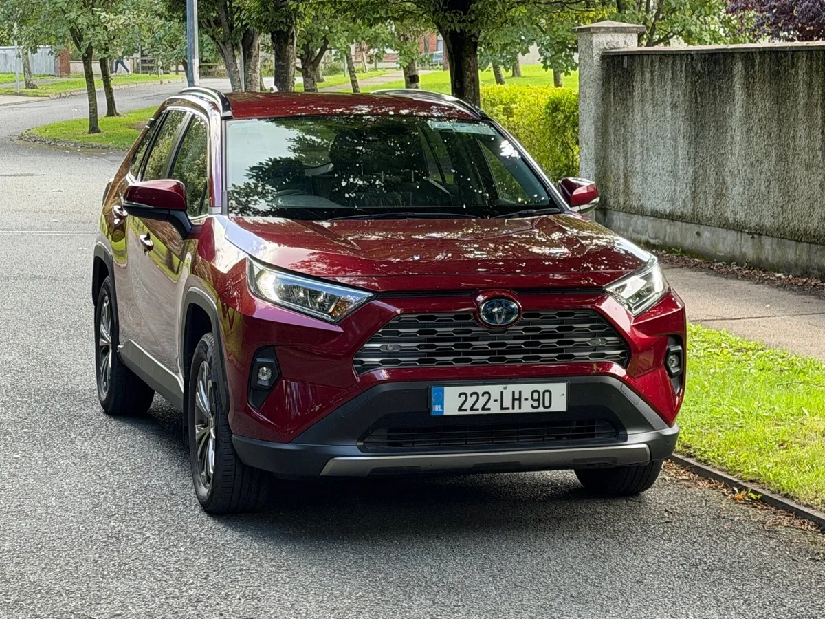 Toyota RAV4 Hybrid Automatic - Image 2