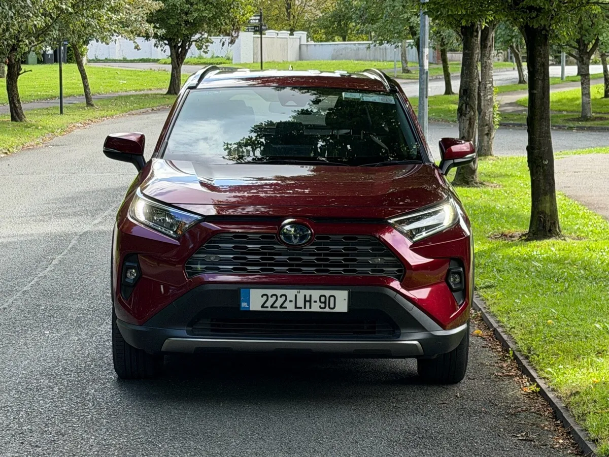 Toyota RAV4 Hybrid Automatic - Image 3