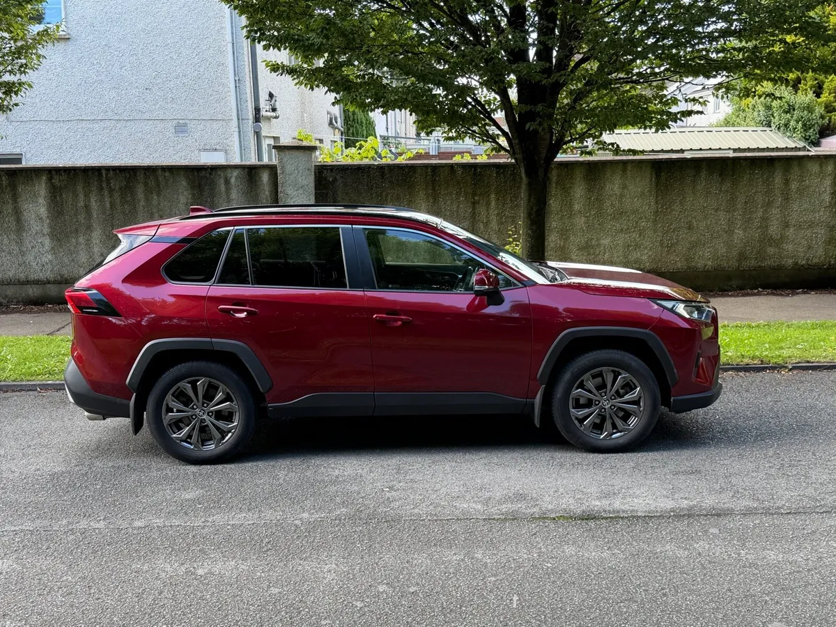 Toyota RAV4 Hybrid Automatic - Image 6