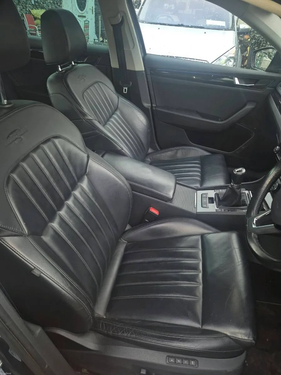 Skoda superb l&k - Image 5