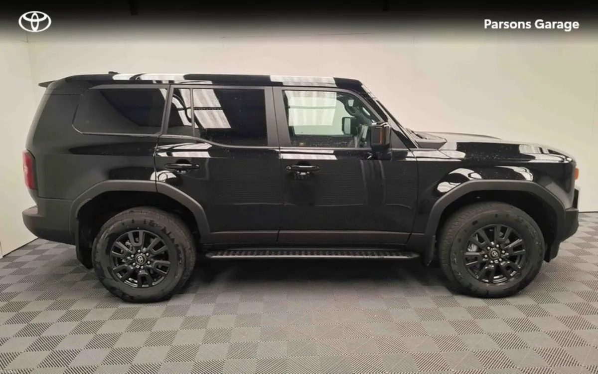 Toyota Land Cruiser LAND CRUISER N1 MHEV - Image 3