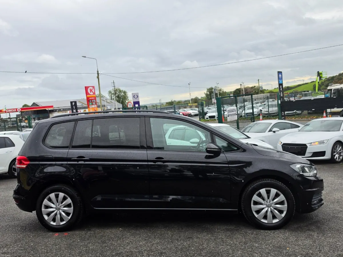 Volkswagen Touran 1.4 TSI AUTOMATIC 7 SEATER - FAC - Image 4