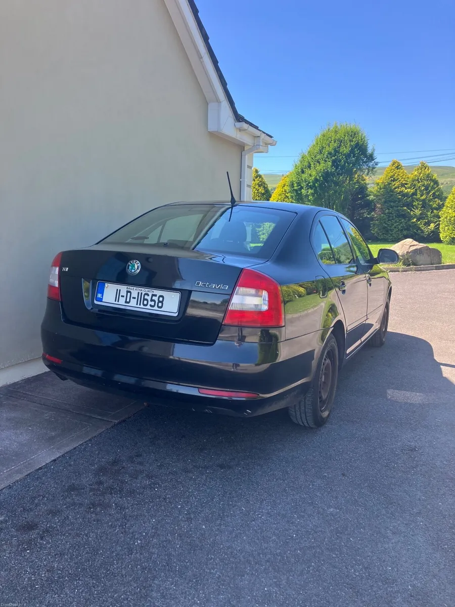 Skoda Octavia 2011 - Image 1