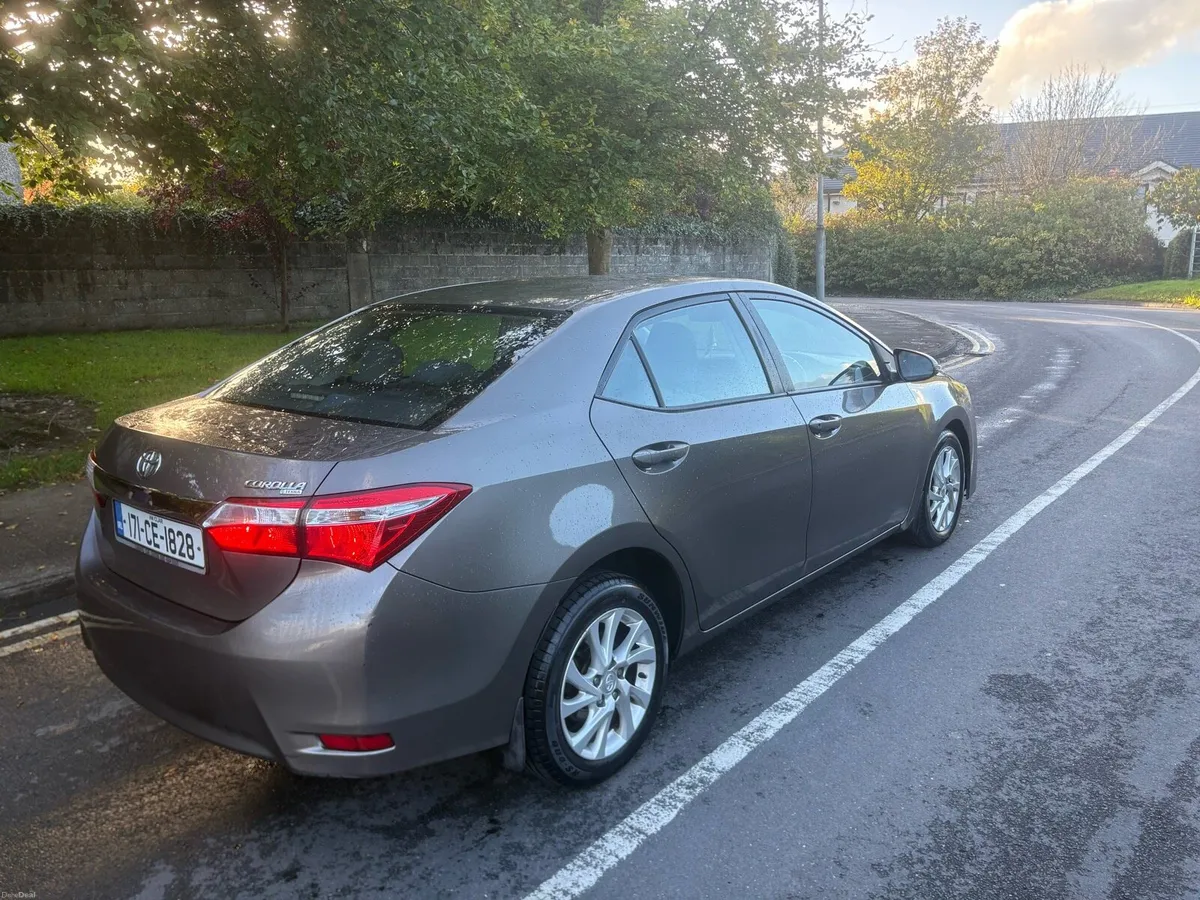 2017 Toyota Corolla Terra 1.4 D4D NCT&TAX. - Image 3