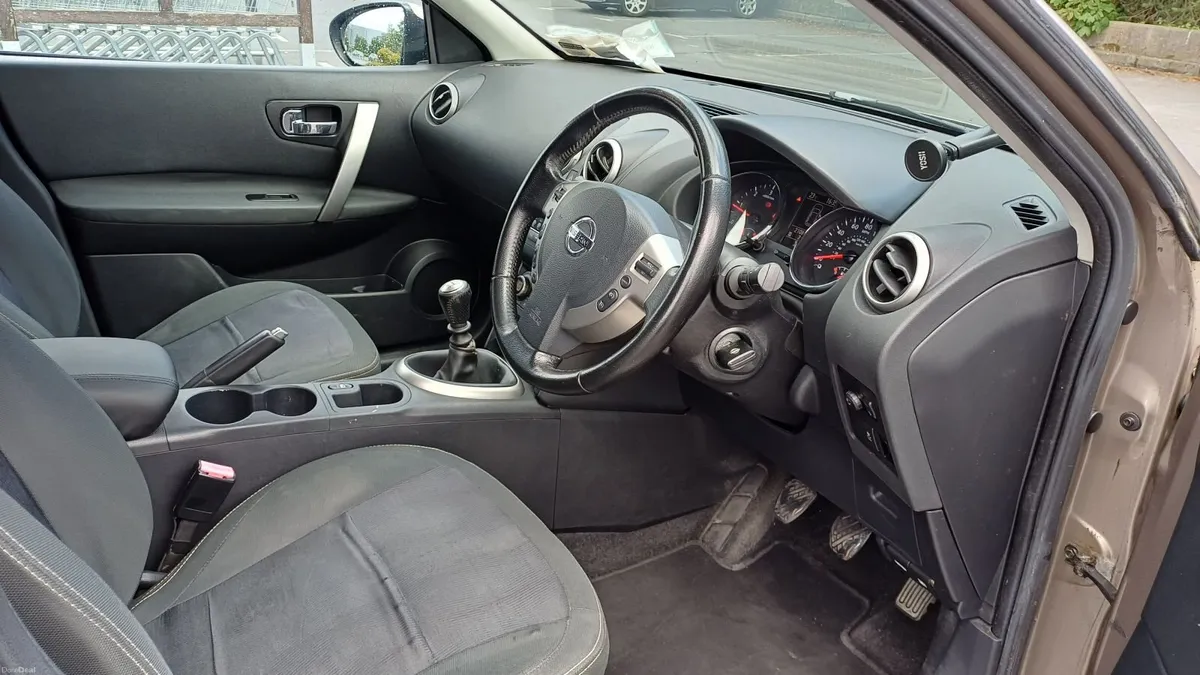 Nissan Qashqai+2 2011 - Image 4