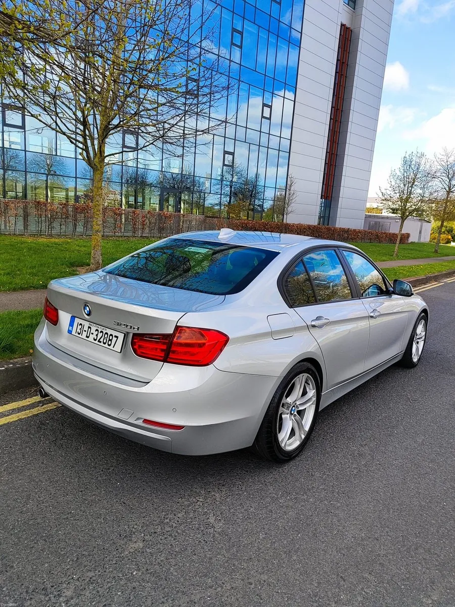 BMW 3-Series 320D Auto Leather - Image 2