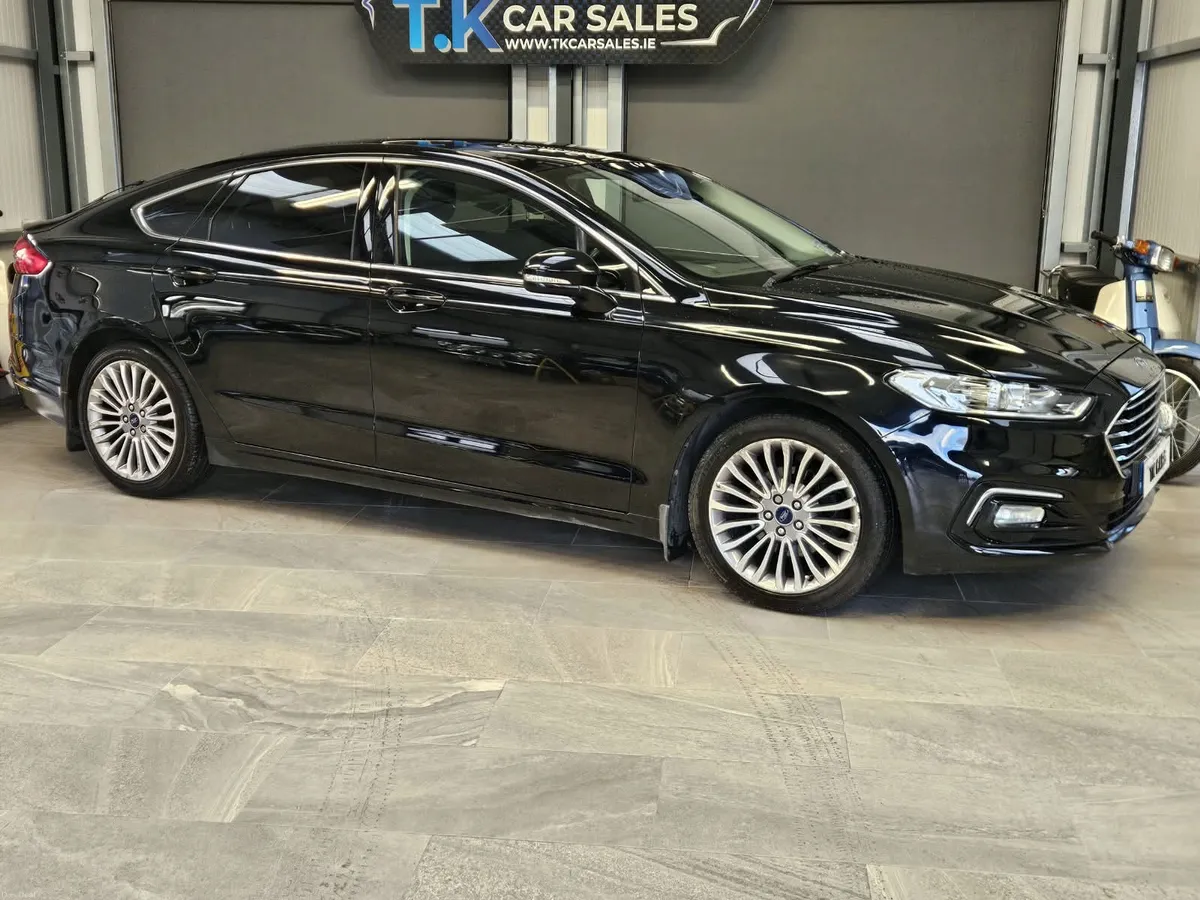 19 FORD MONDEO TITANIUM - Image 1