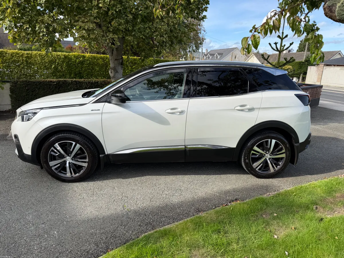 2018 Peugeot 3008 GT line F.S.H - Image 2
