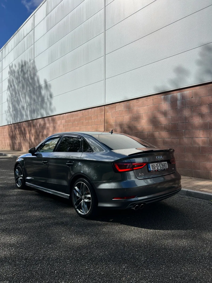 2015 Audi A3 2.0 saloon sline - Image 2