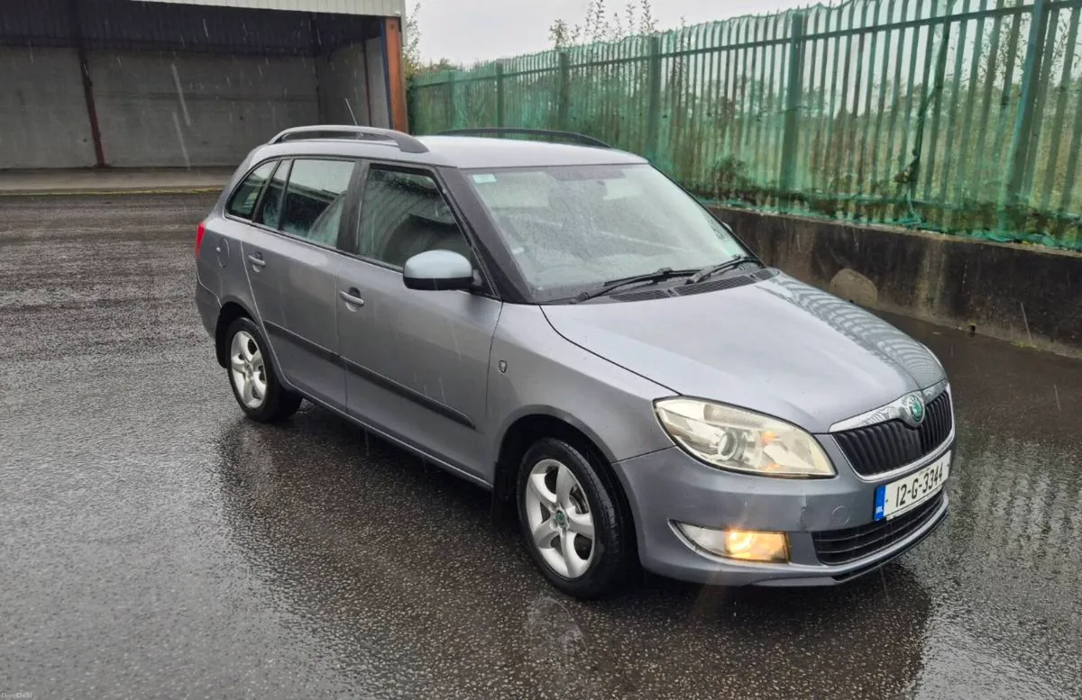 2012 SKODA FABIA - Image 2