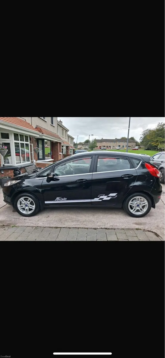 2013 Ford fiesta, 1.25 petrol, MANUAL - Image 4