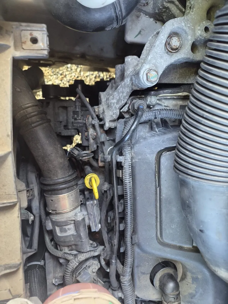 Renault Trafic 2015 - Image 3