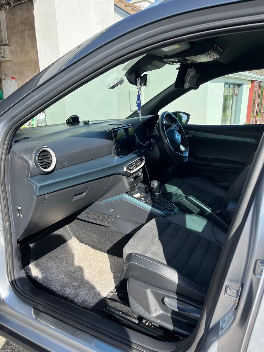 Seat Arona - Image 6