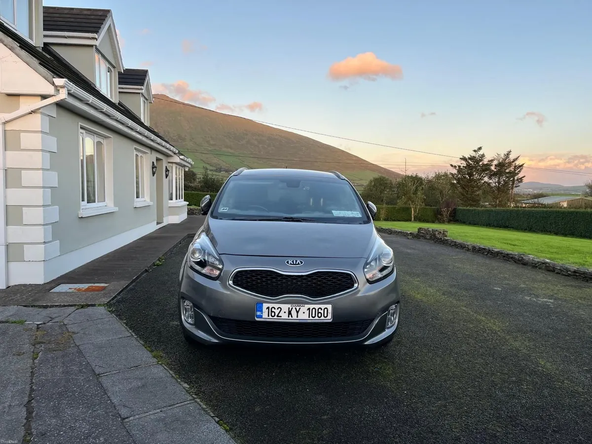 Kia Carens 2016 - Image 1