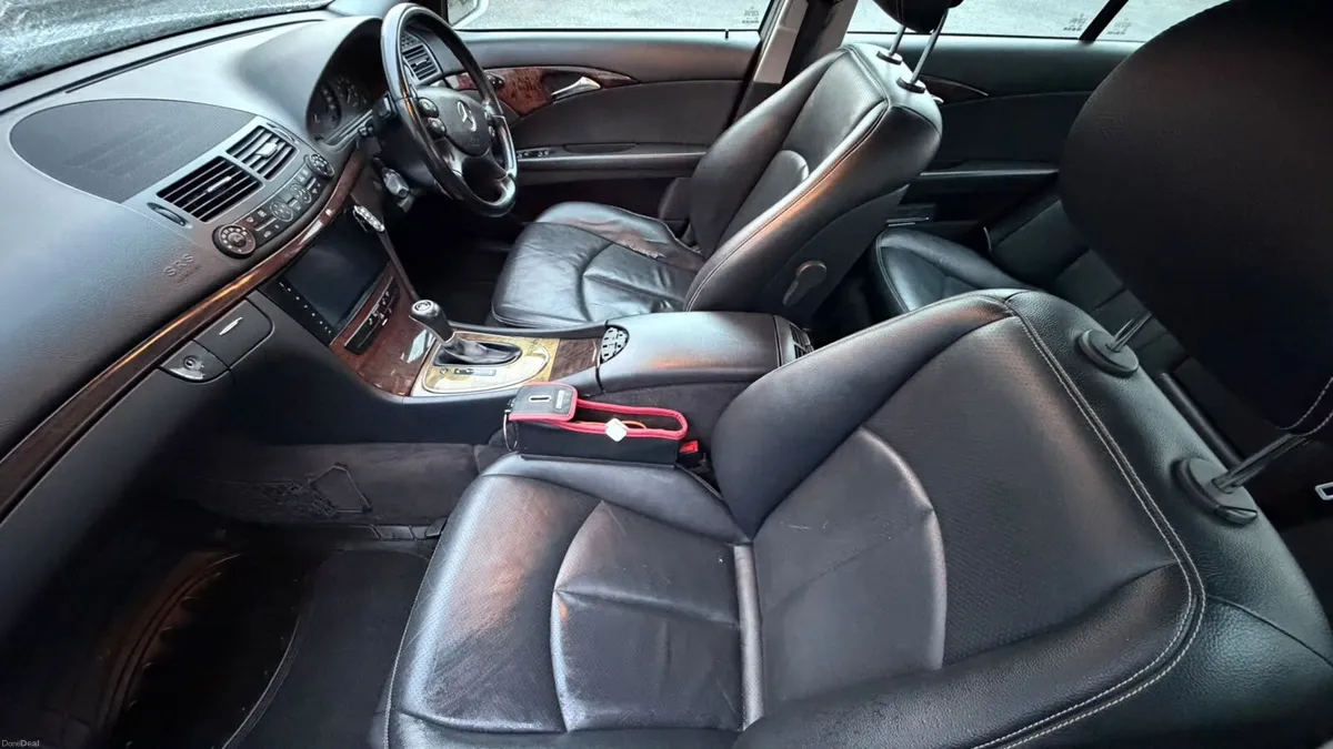 Mercedes e class - Image 2