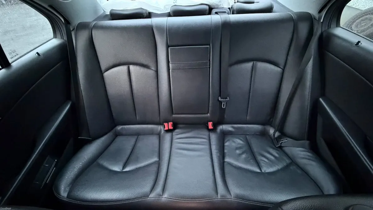 Mercedes e class - Image 4